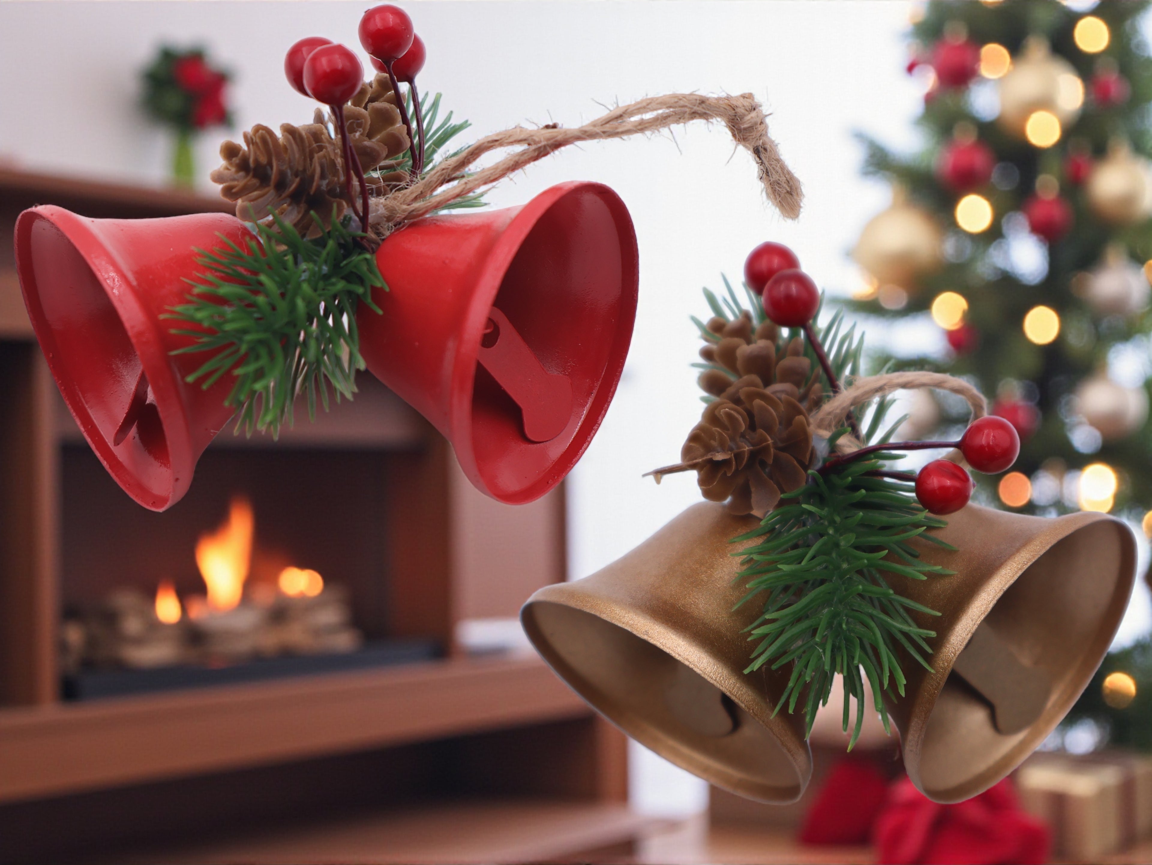 MODOVO Set of 12 Christmas Bell Ornament – Iron PVC-Coated Festive Hanging Décor